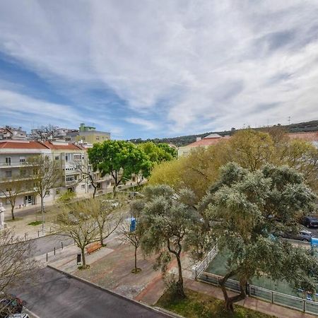 Cozy And Sunny Family Apartment Lisbon Luaran gambar