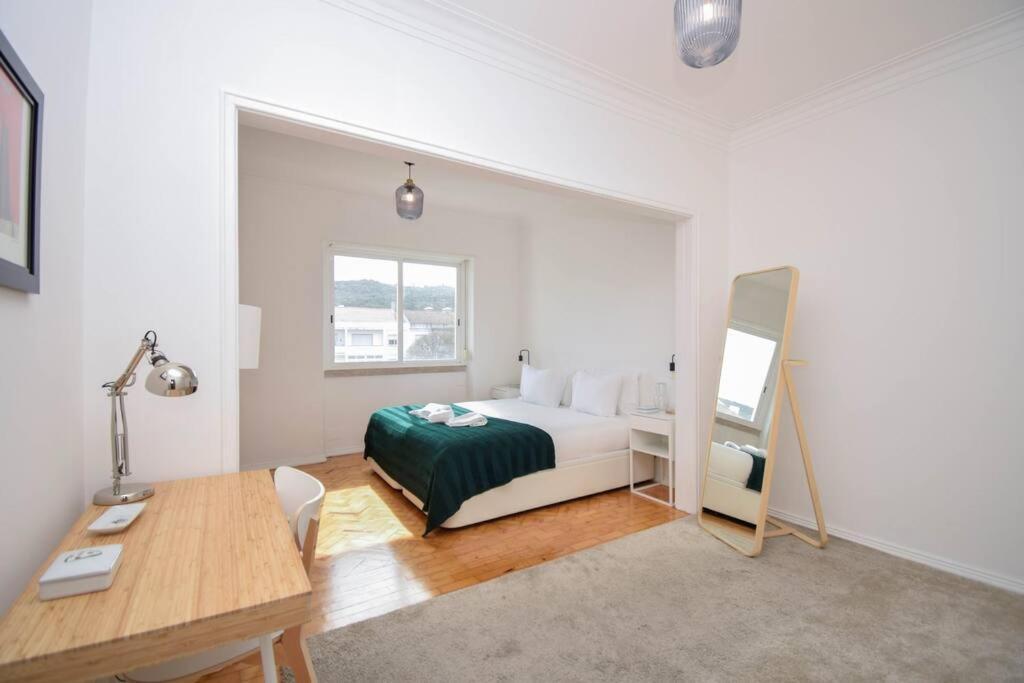Cozy And Sunny Family Apartment Lisbon Luaran gambar