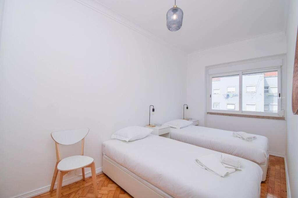 Cozy And Sunny Family Apartment Lisbon Luaran gambar
